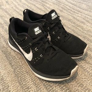 Nike Flyknit Lunar